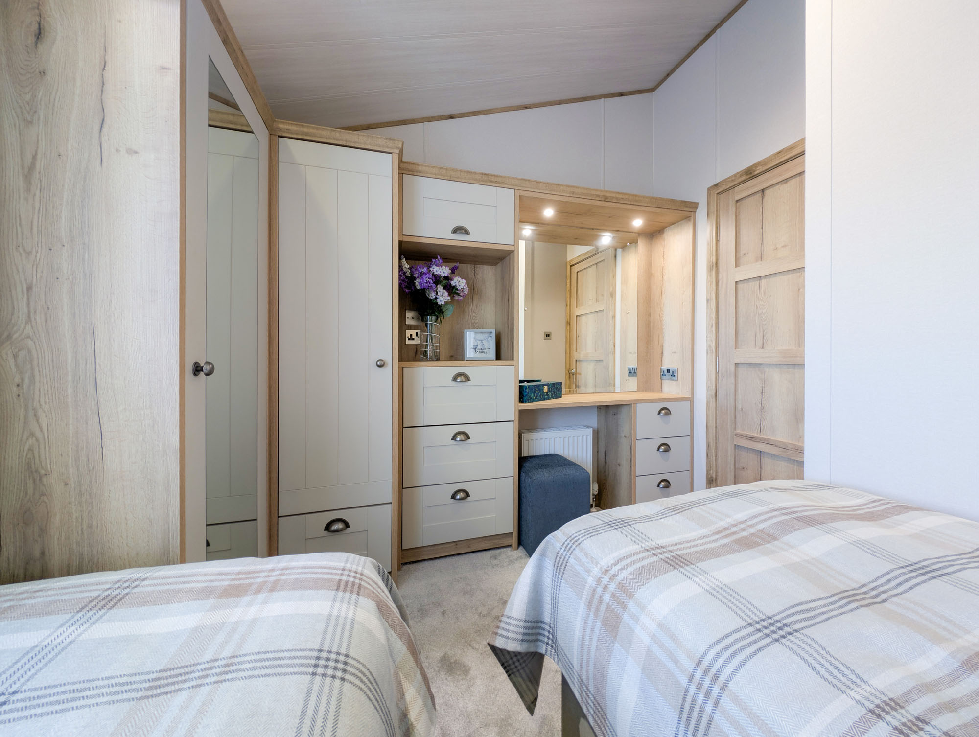 property gallery image 16