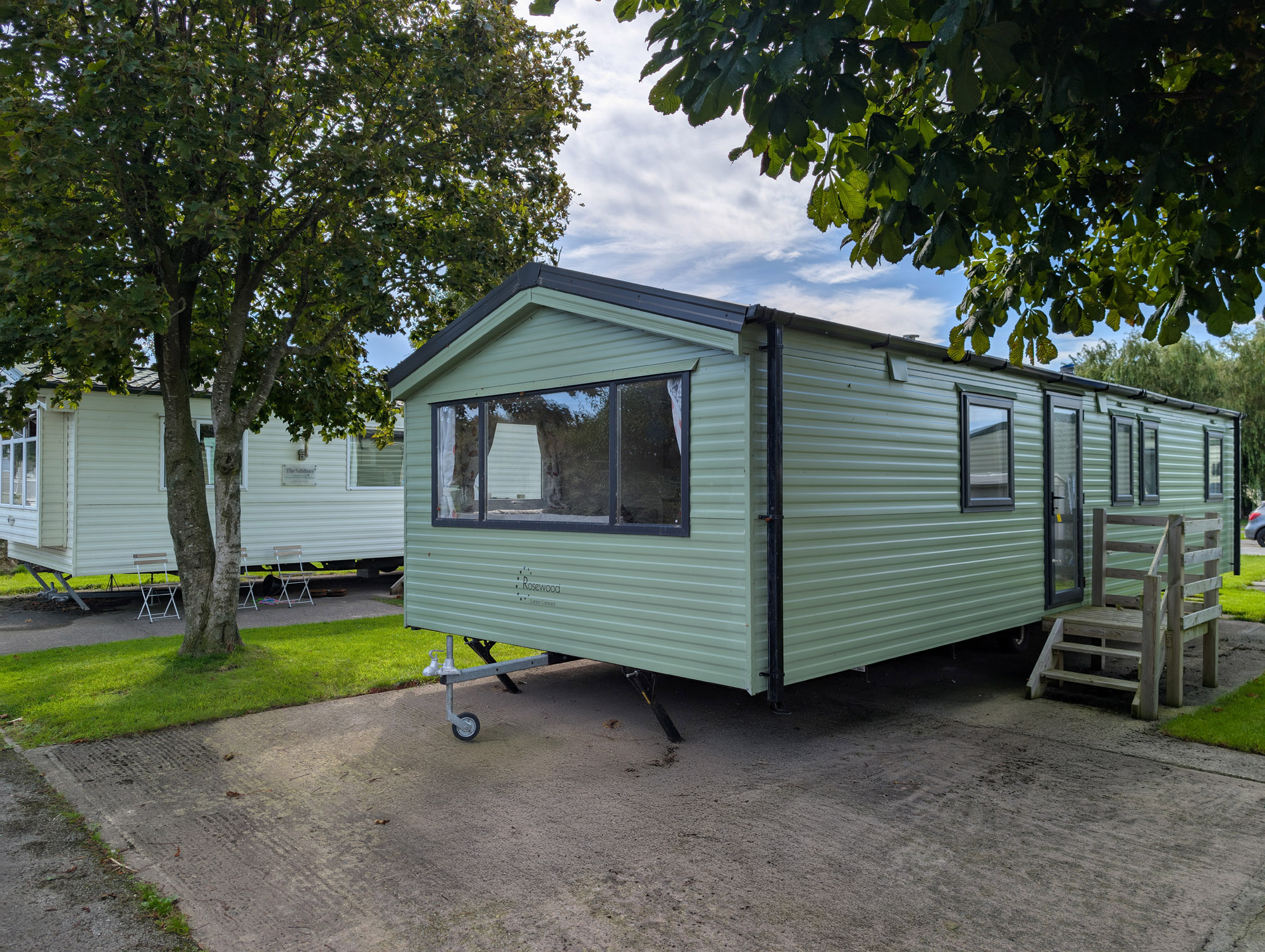 property gallery image 1