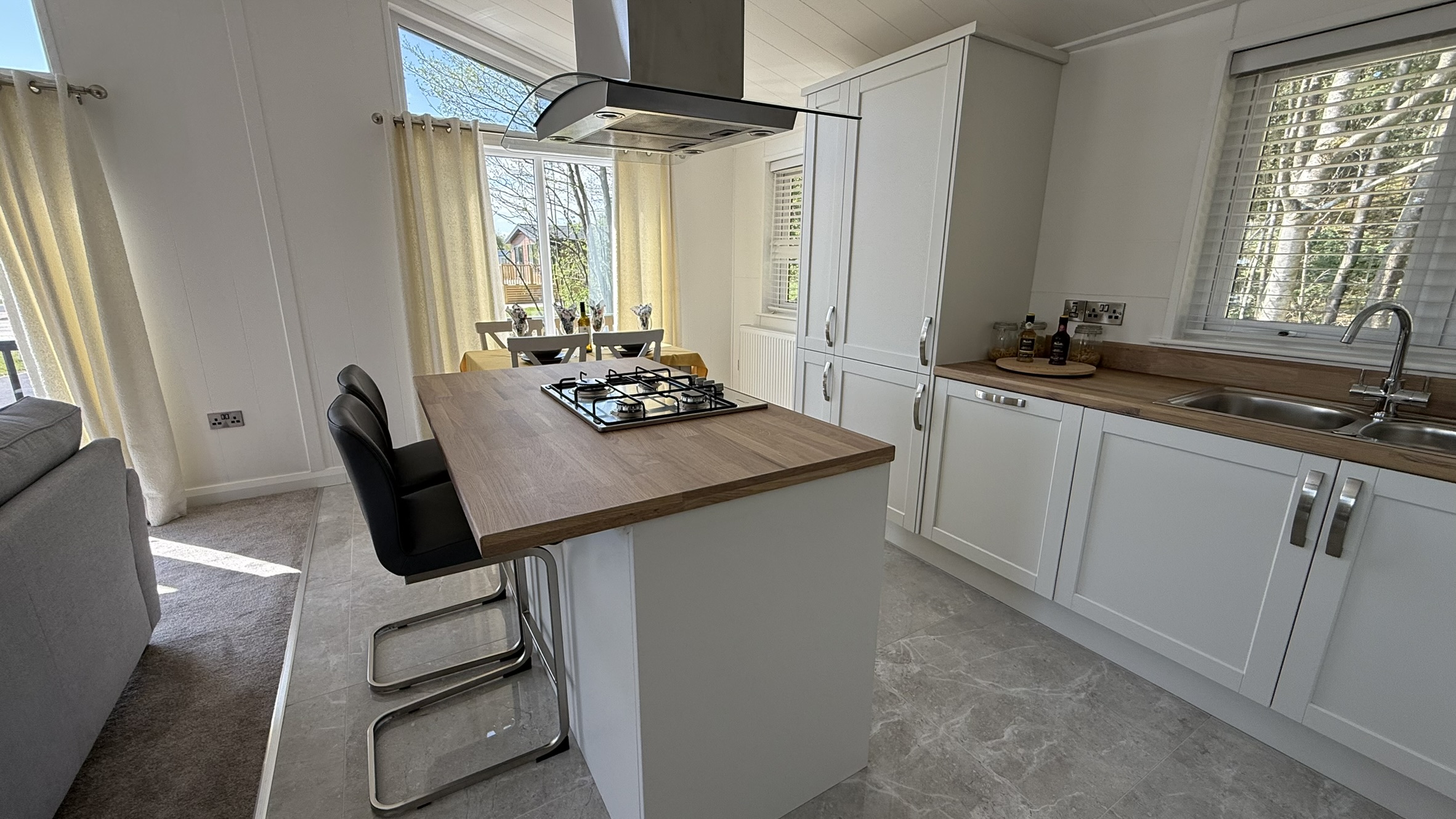 property gallery image 3