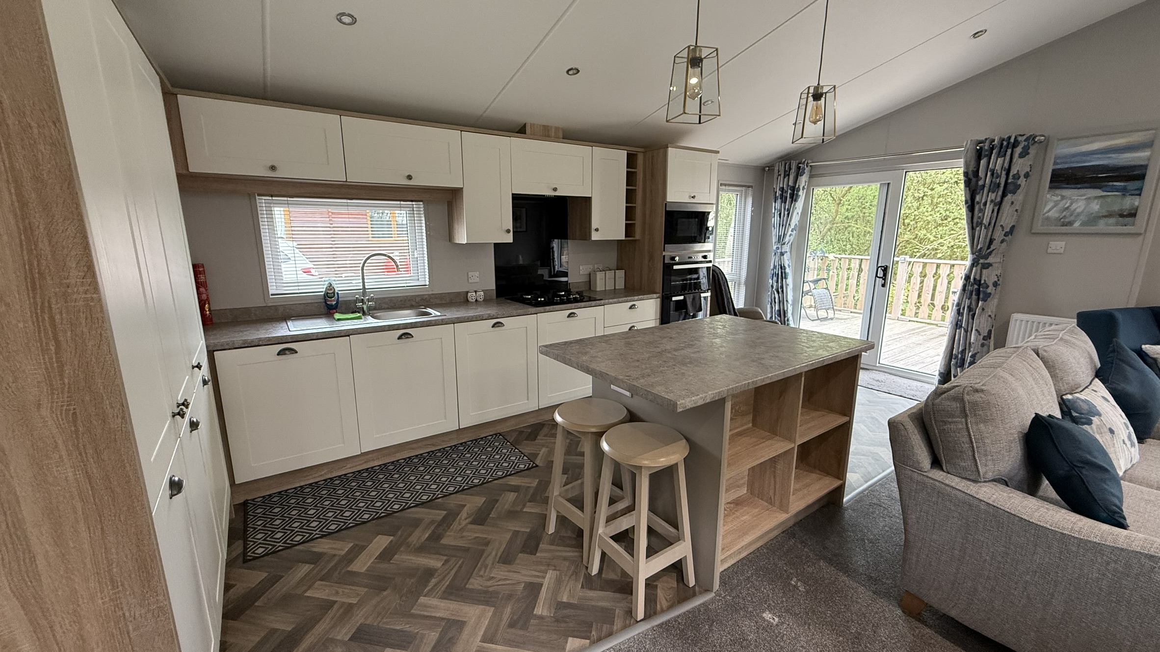 property gallery image 4