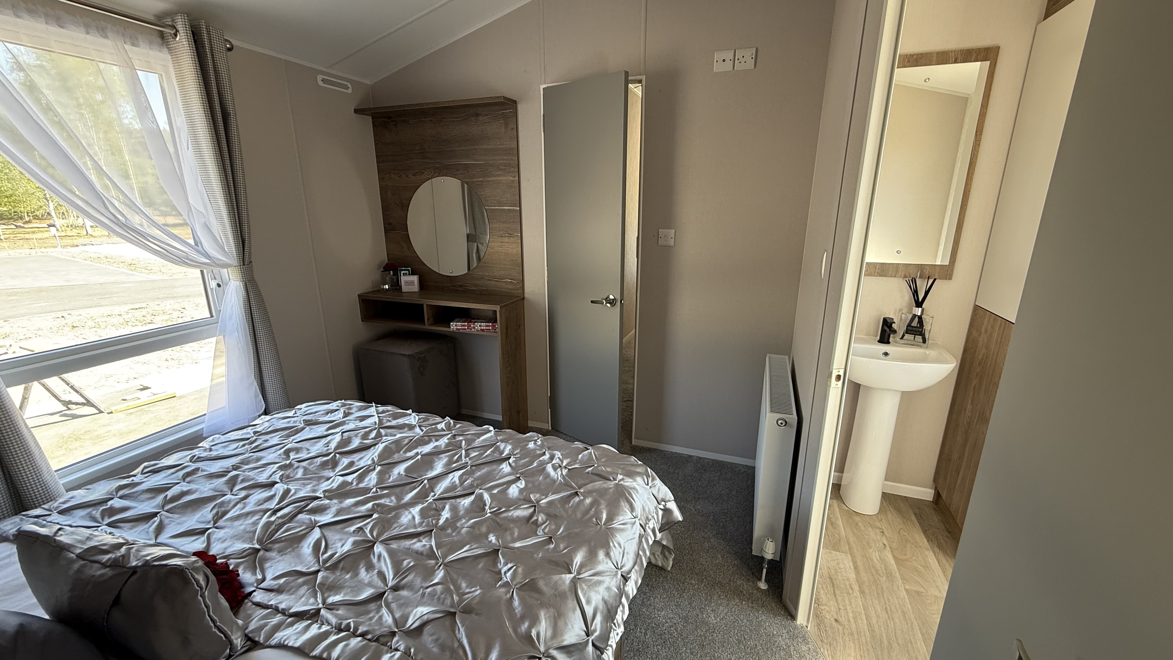 property gallery image 8