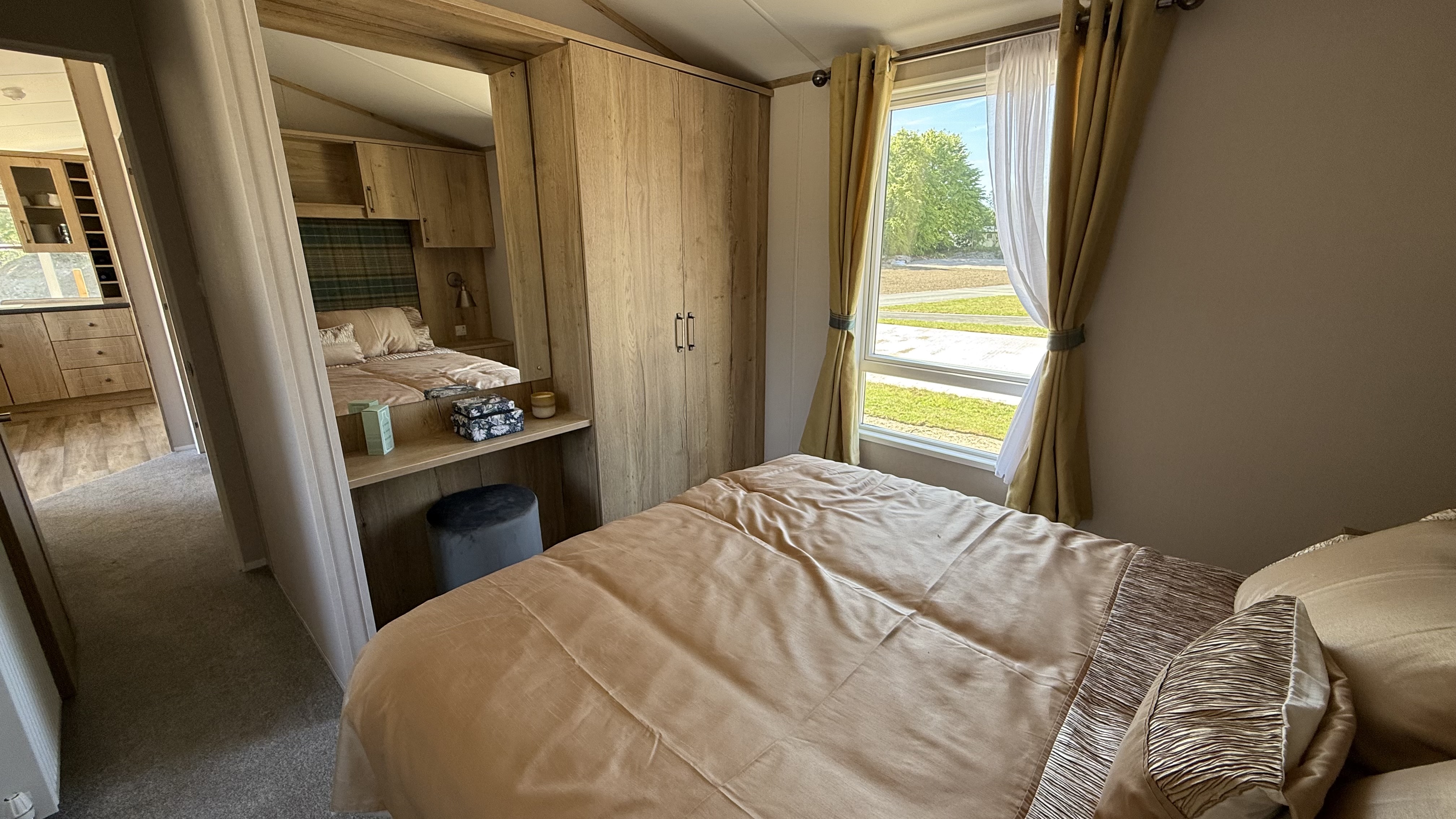 property gallery image 8