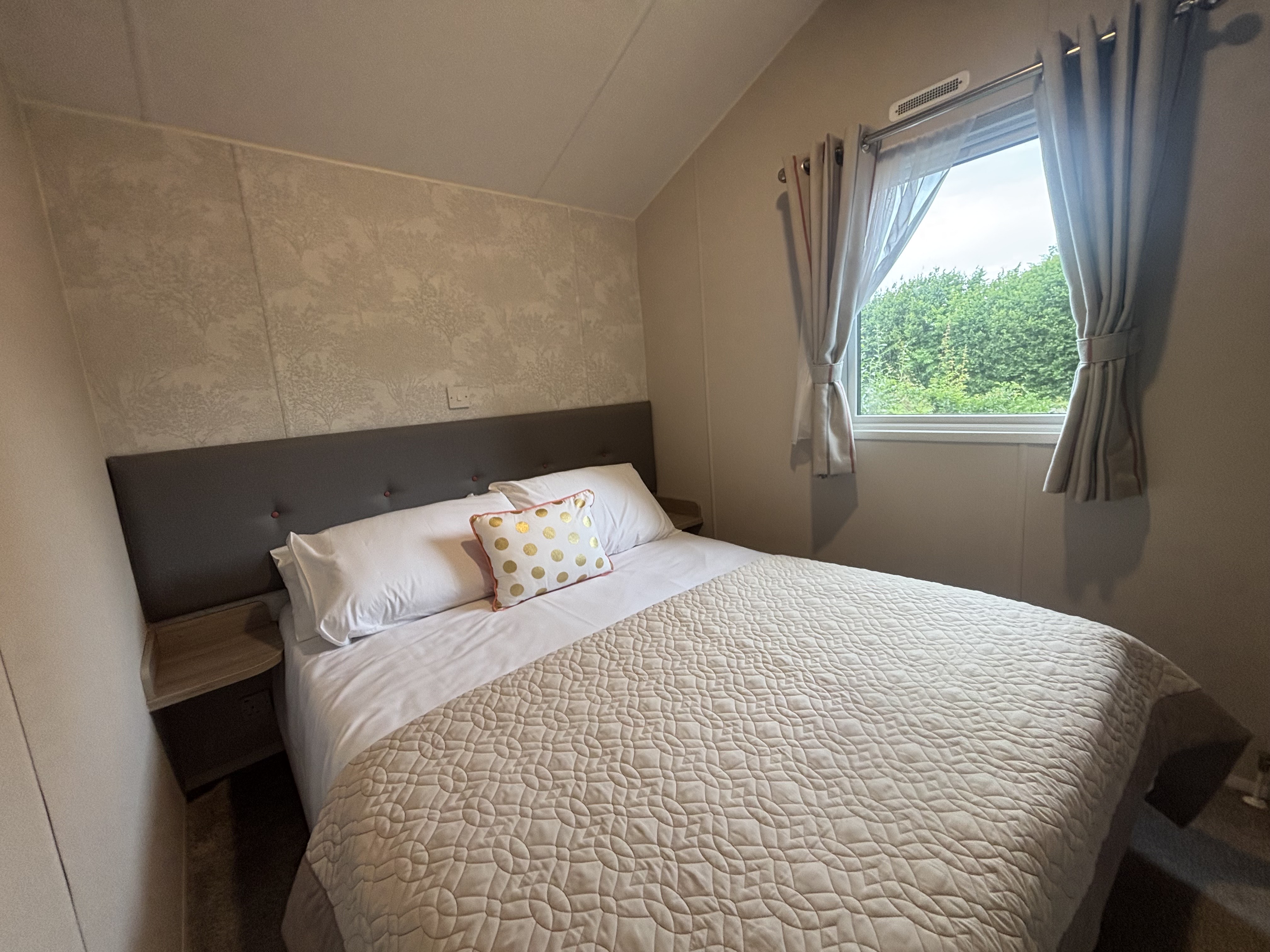 property gallery image 8