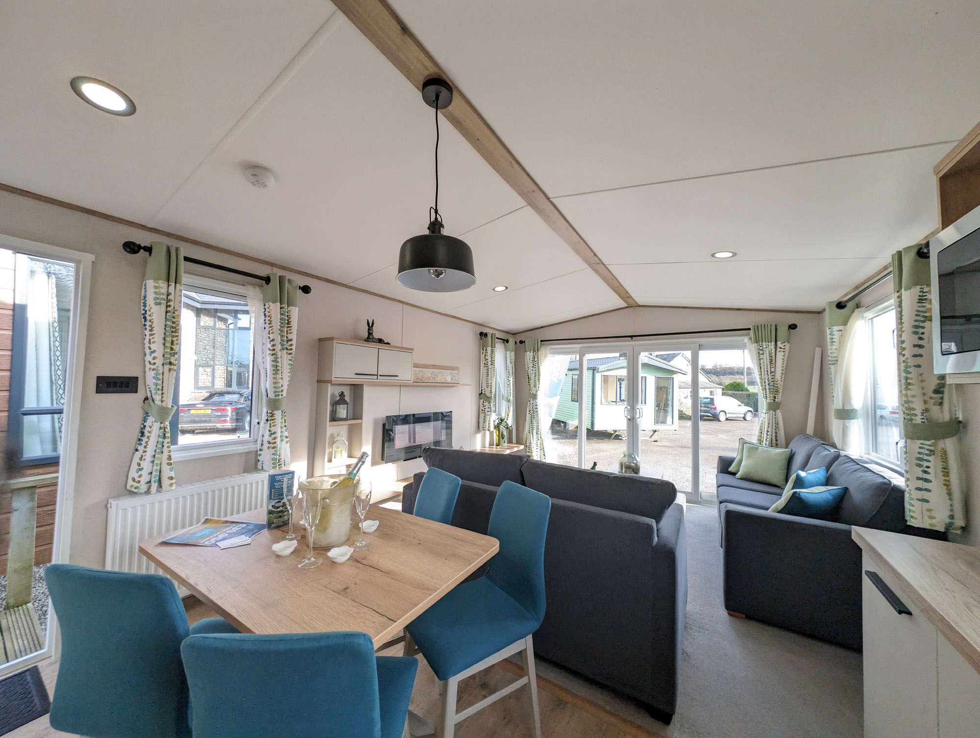 property gallery image 3