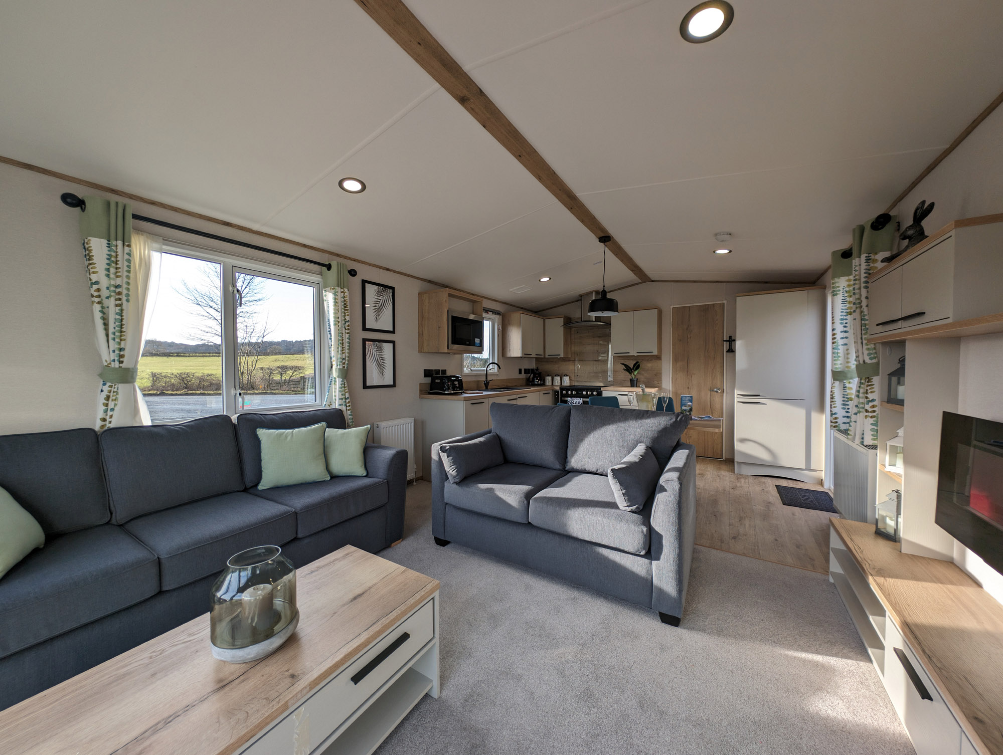 property gallery image 1