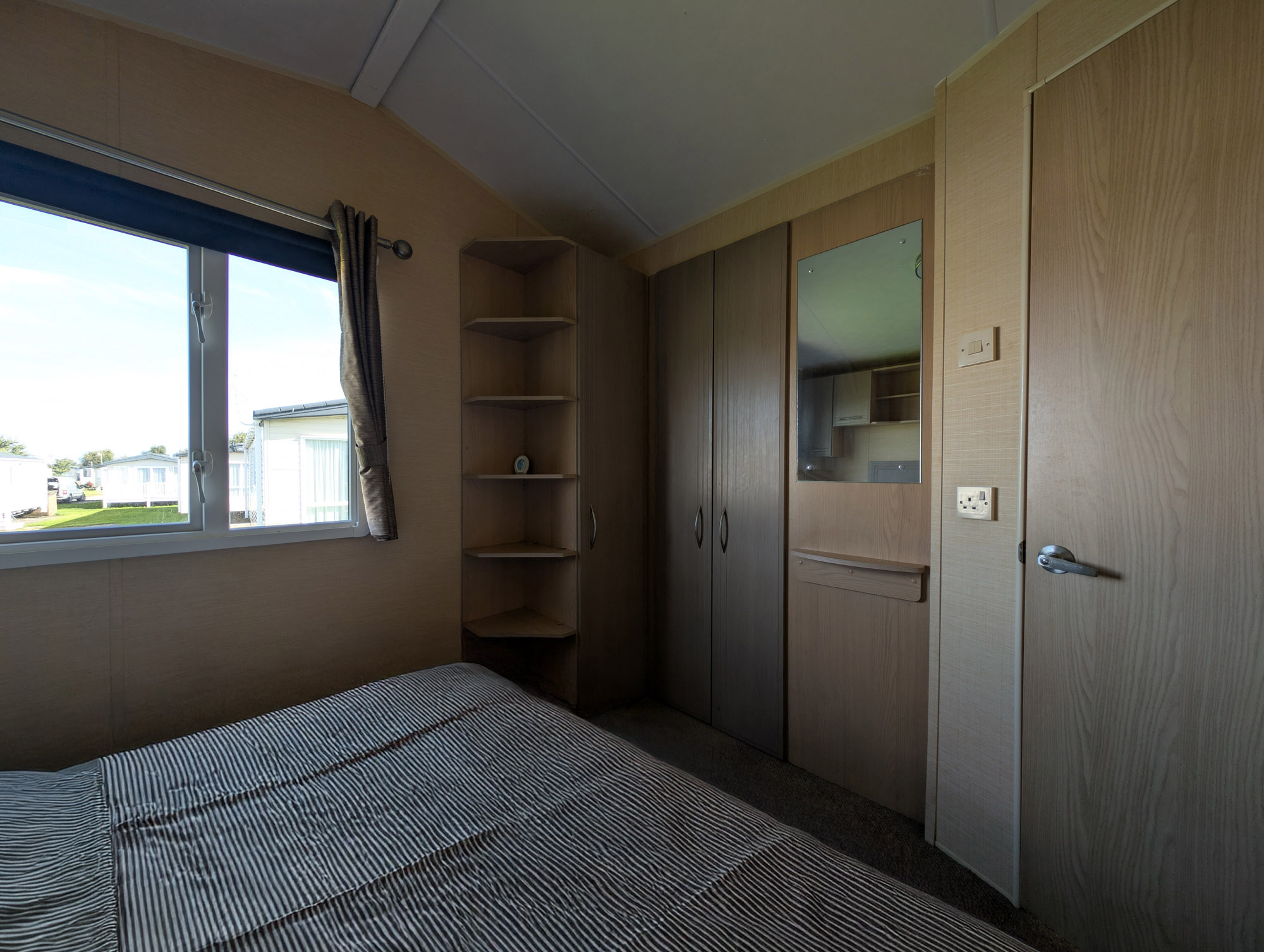 property gallery image 12