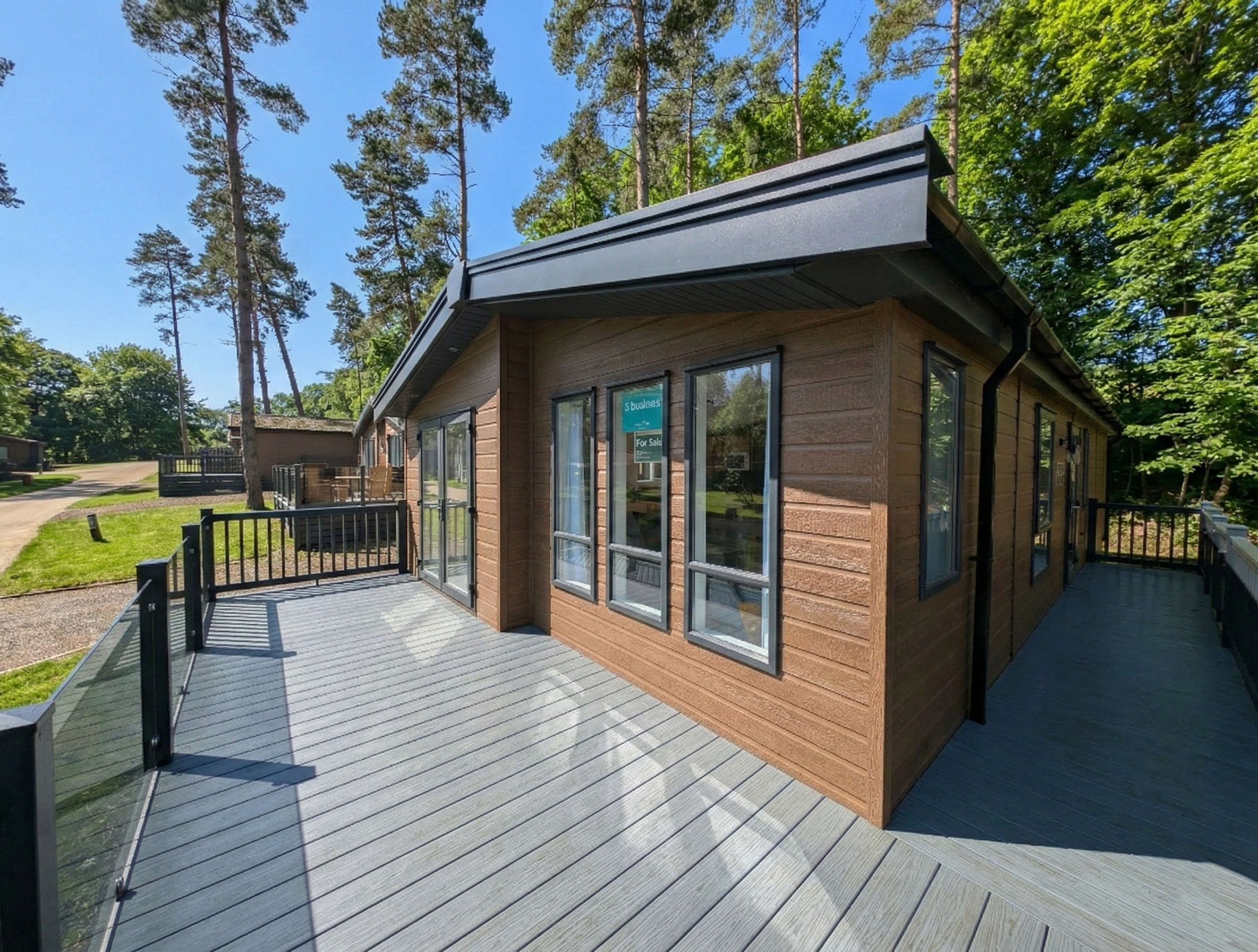 property gallery image 1