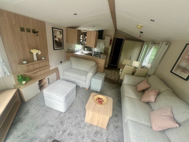 property gallery image 1