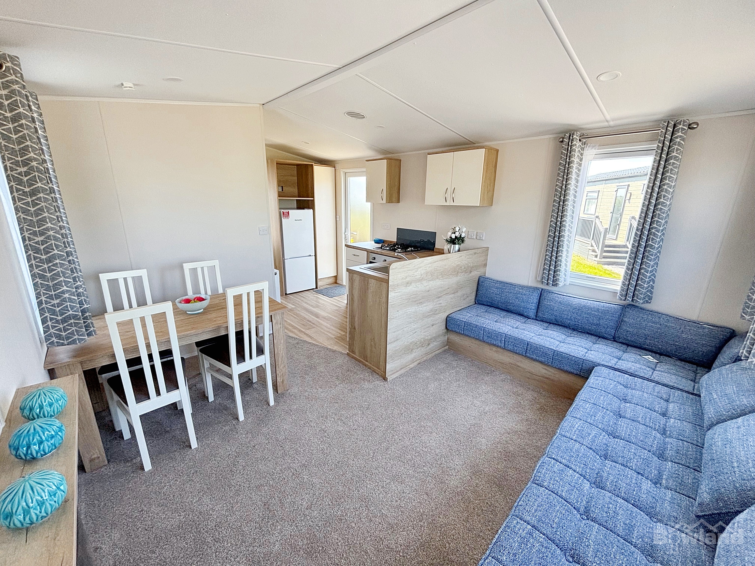 property gallery image 3