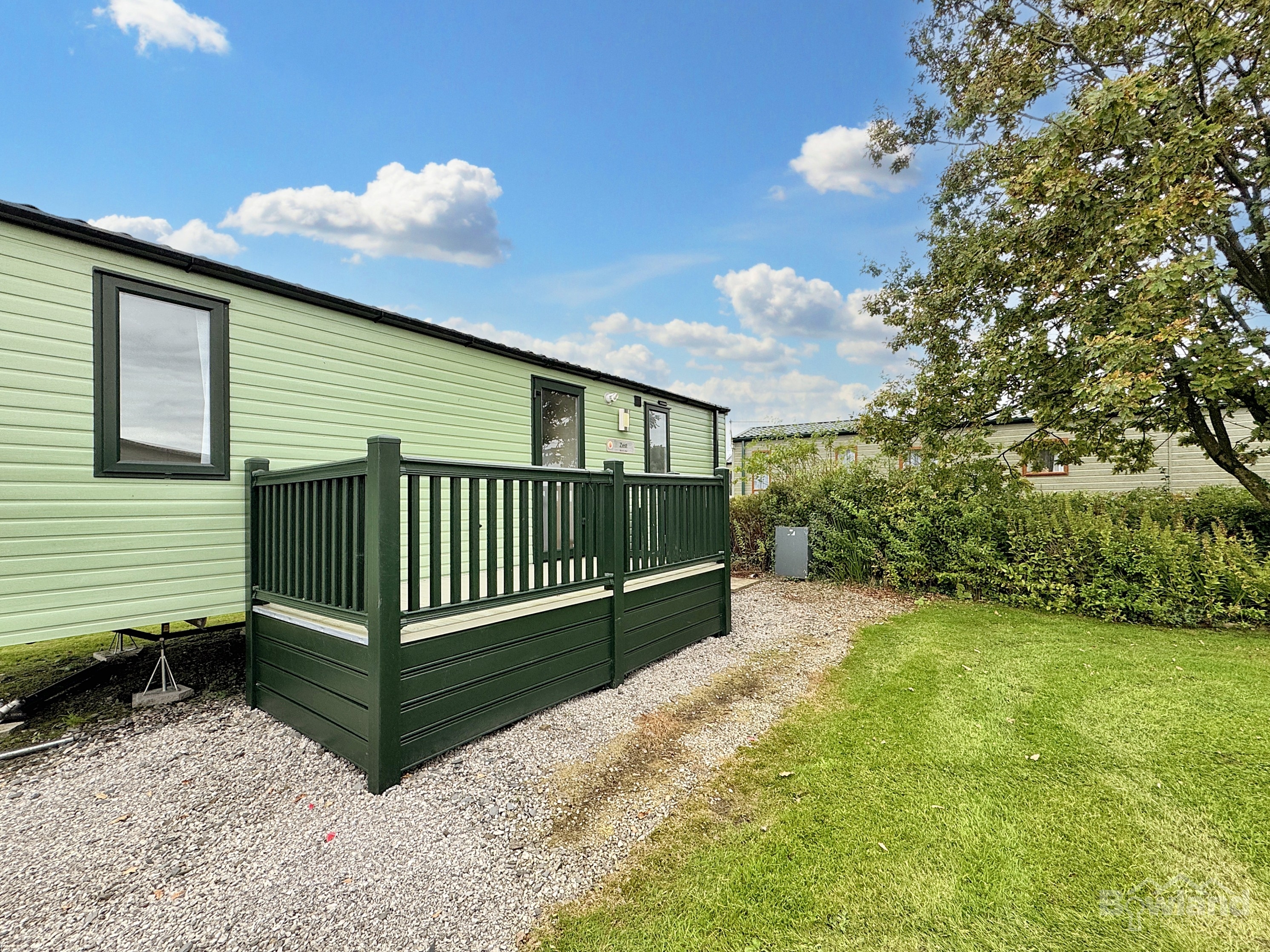 property gallery image 1