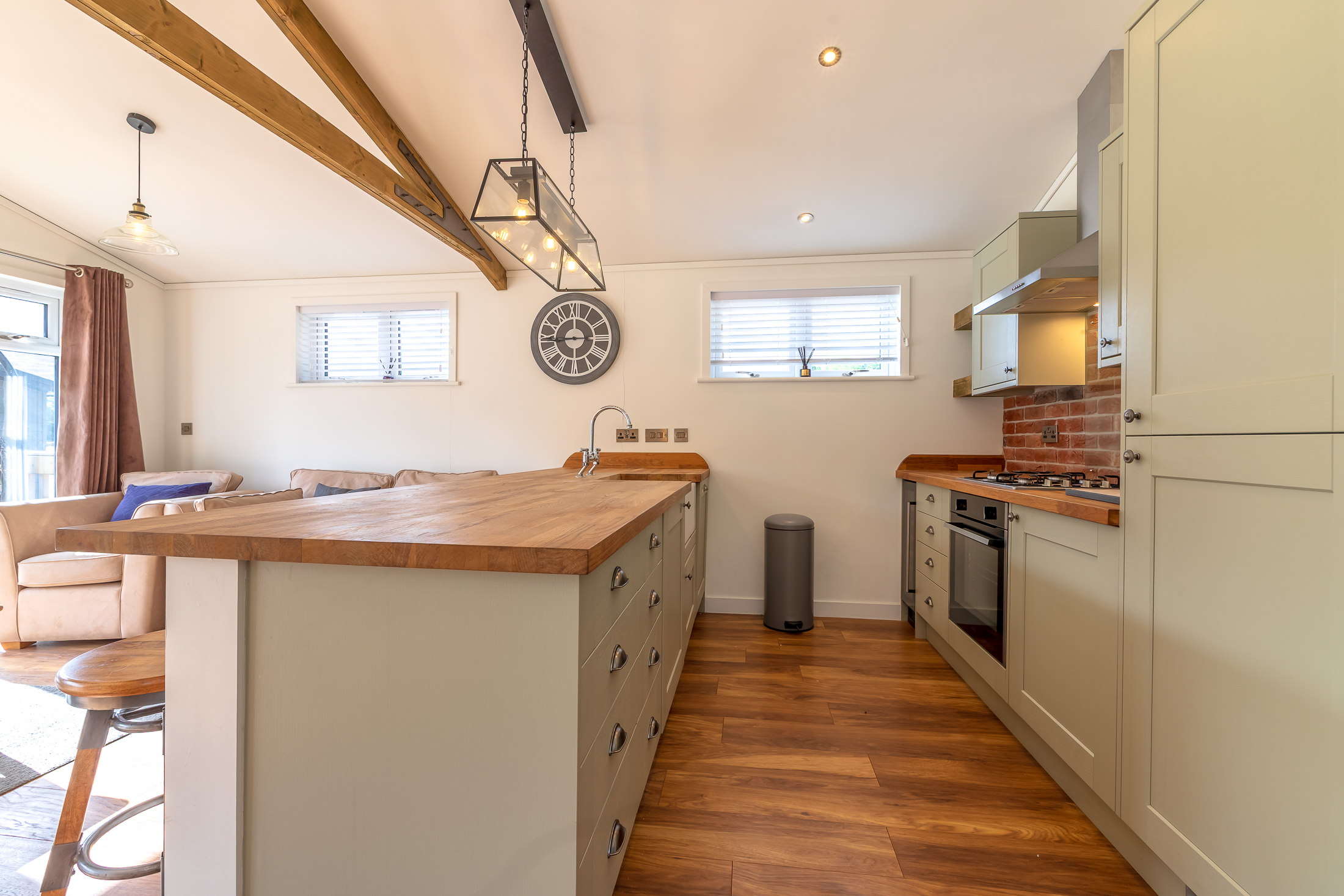 property gallery image 11