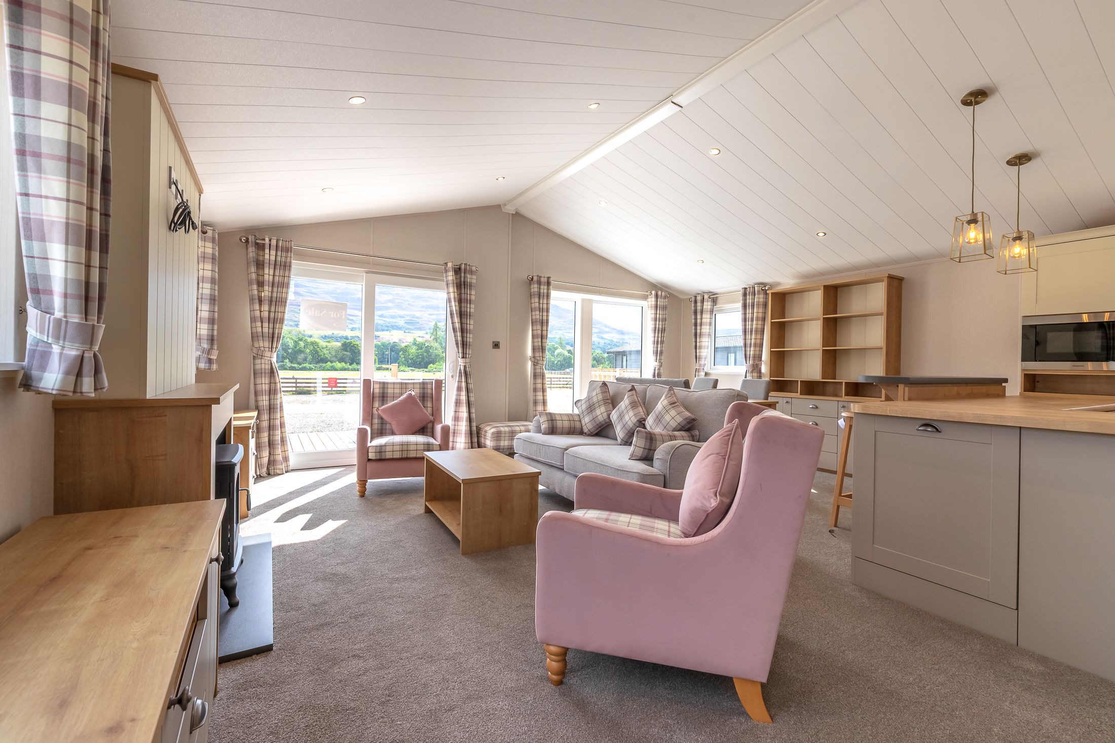 property gallery image 2