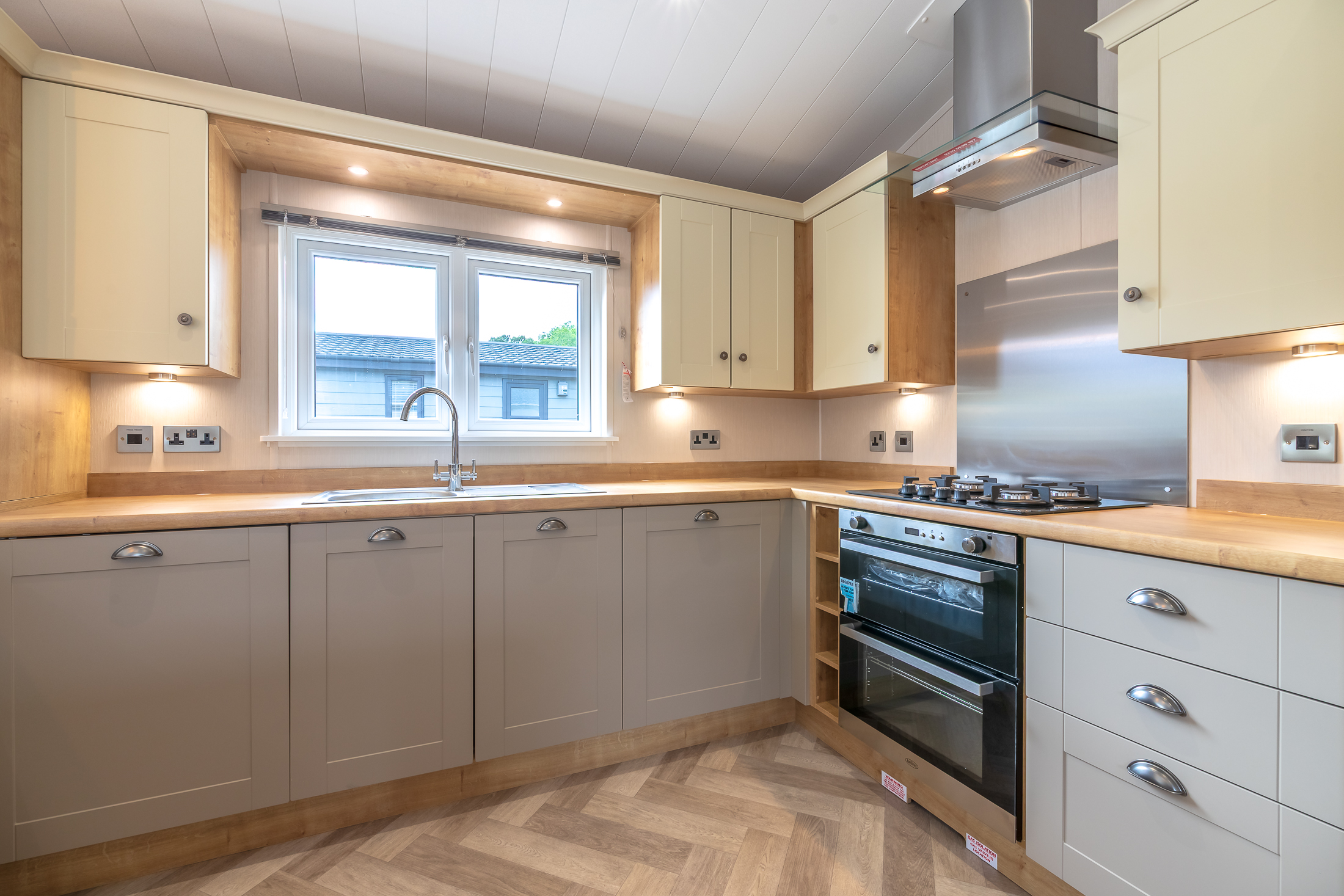 property gallery image 11