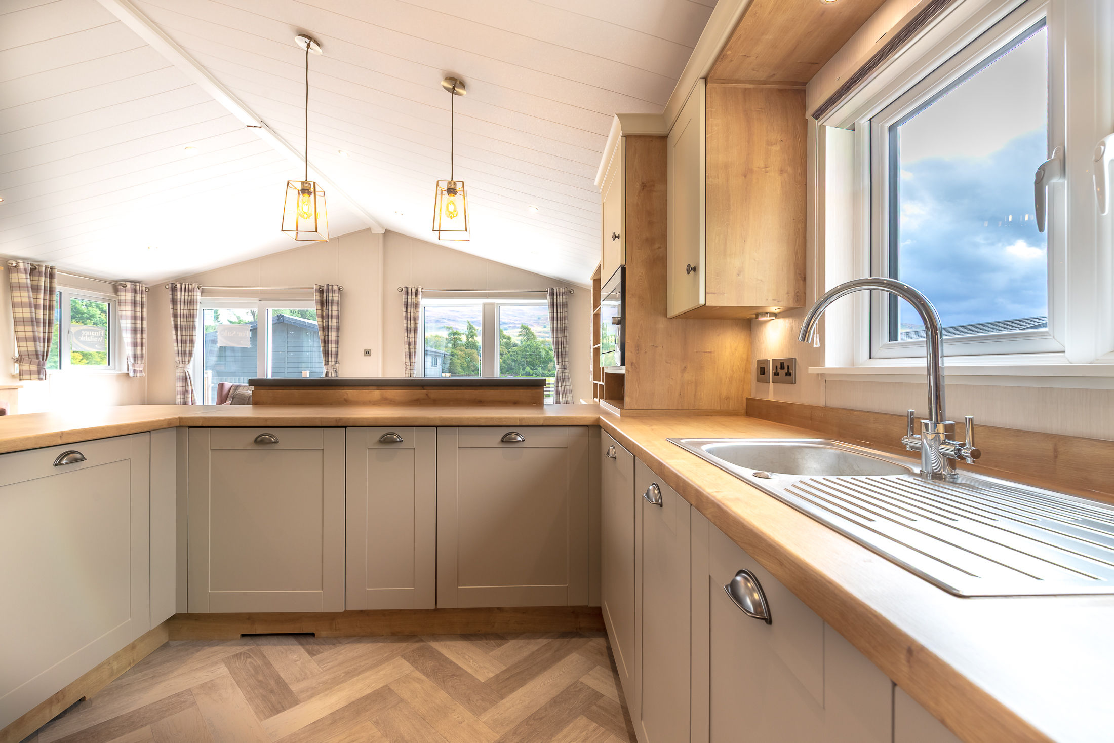 property gallery image 13