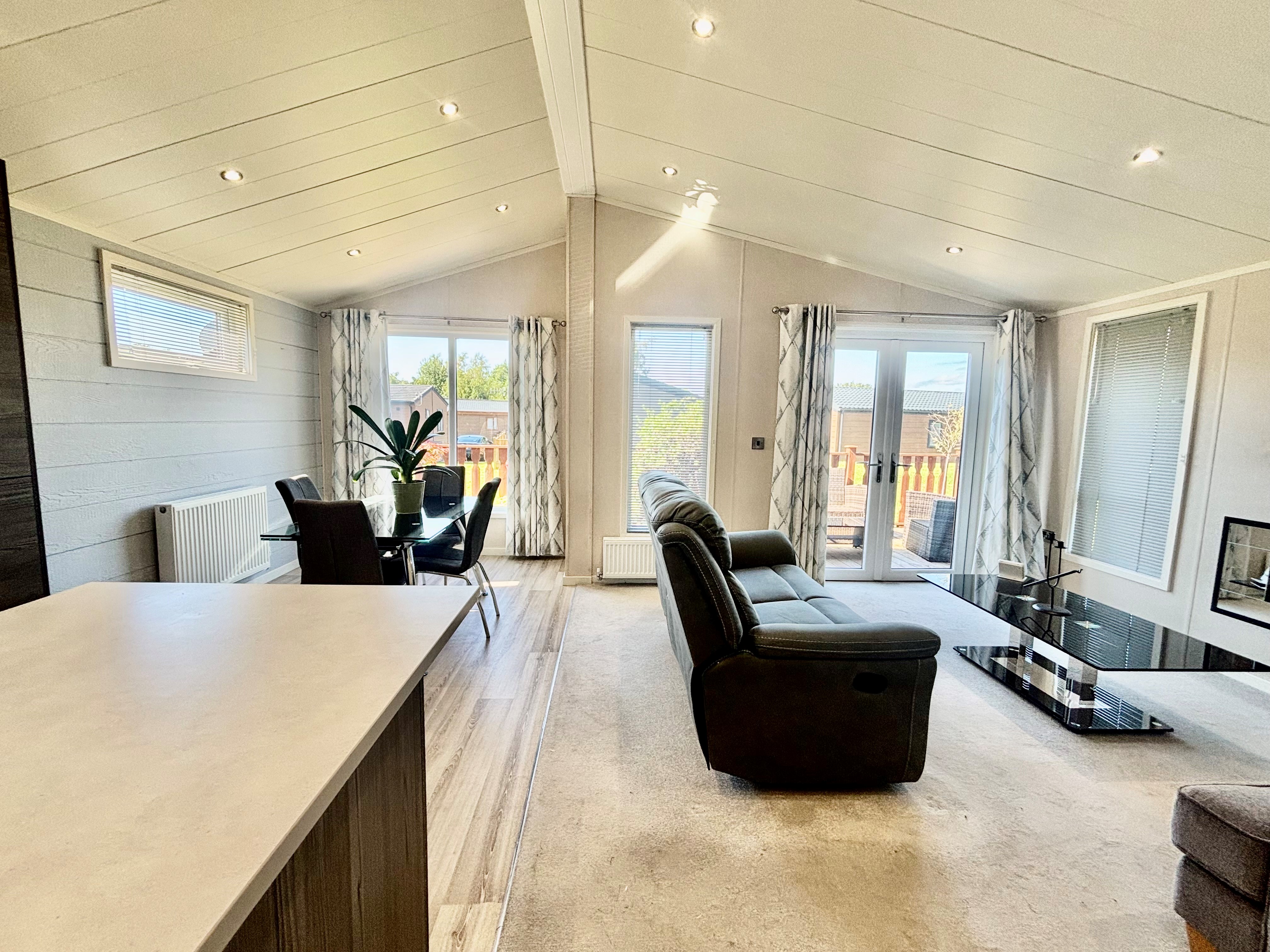 property gallery image 2