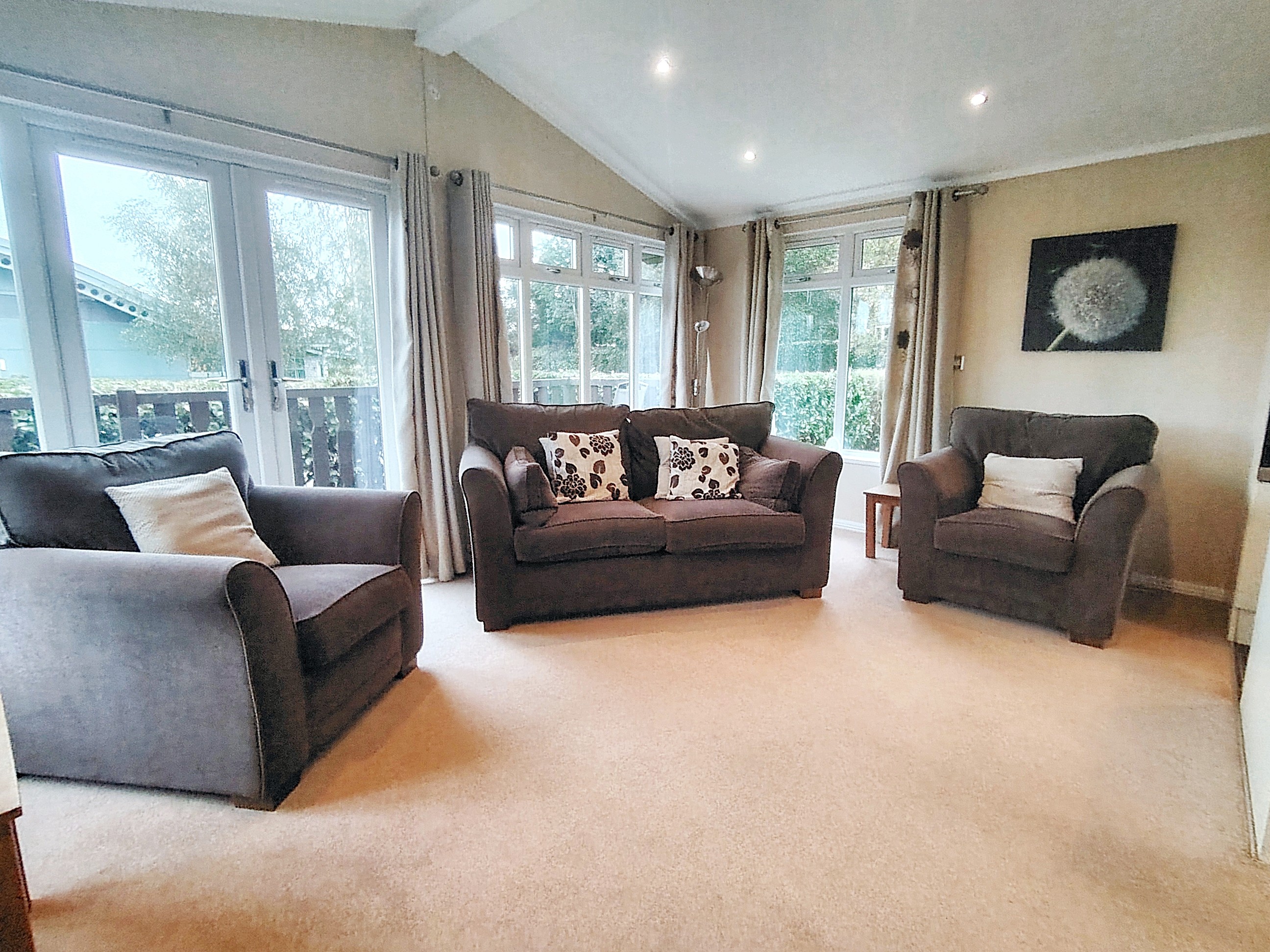 property gallery image 3