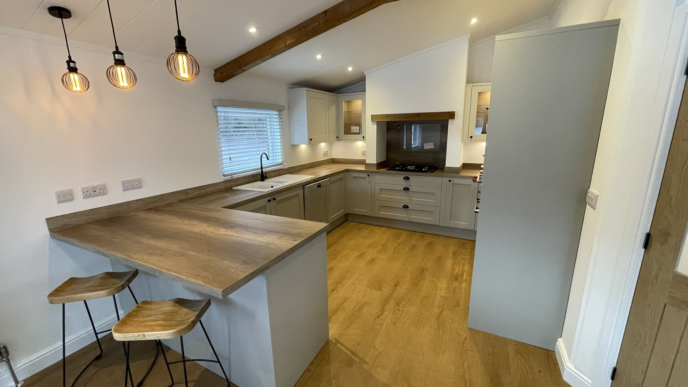 property gallery image 16