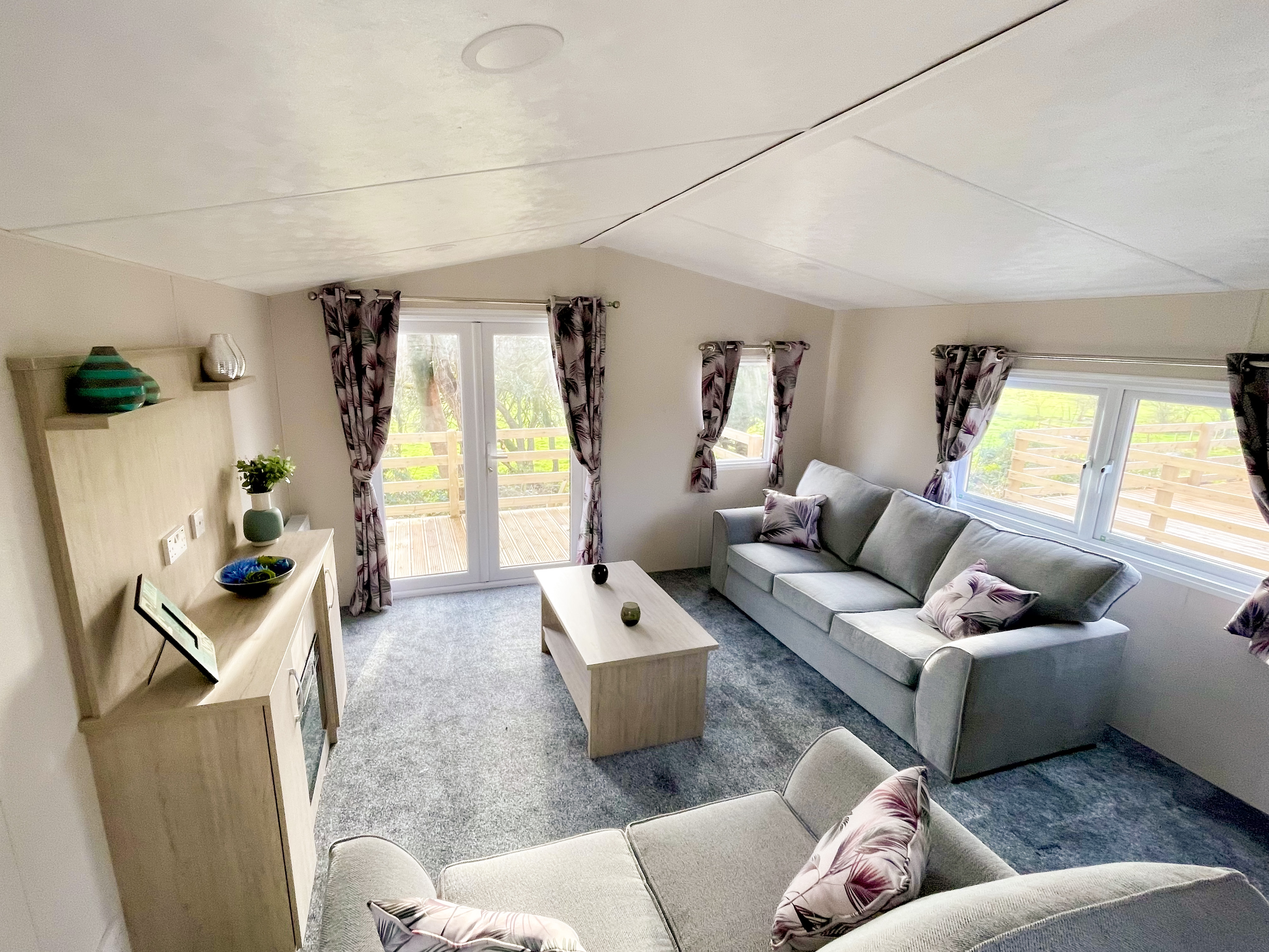 property gallery image 2