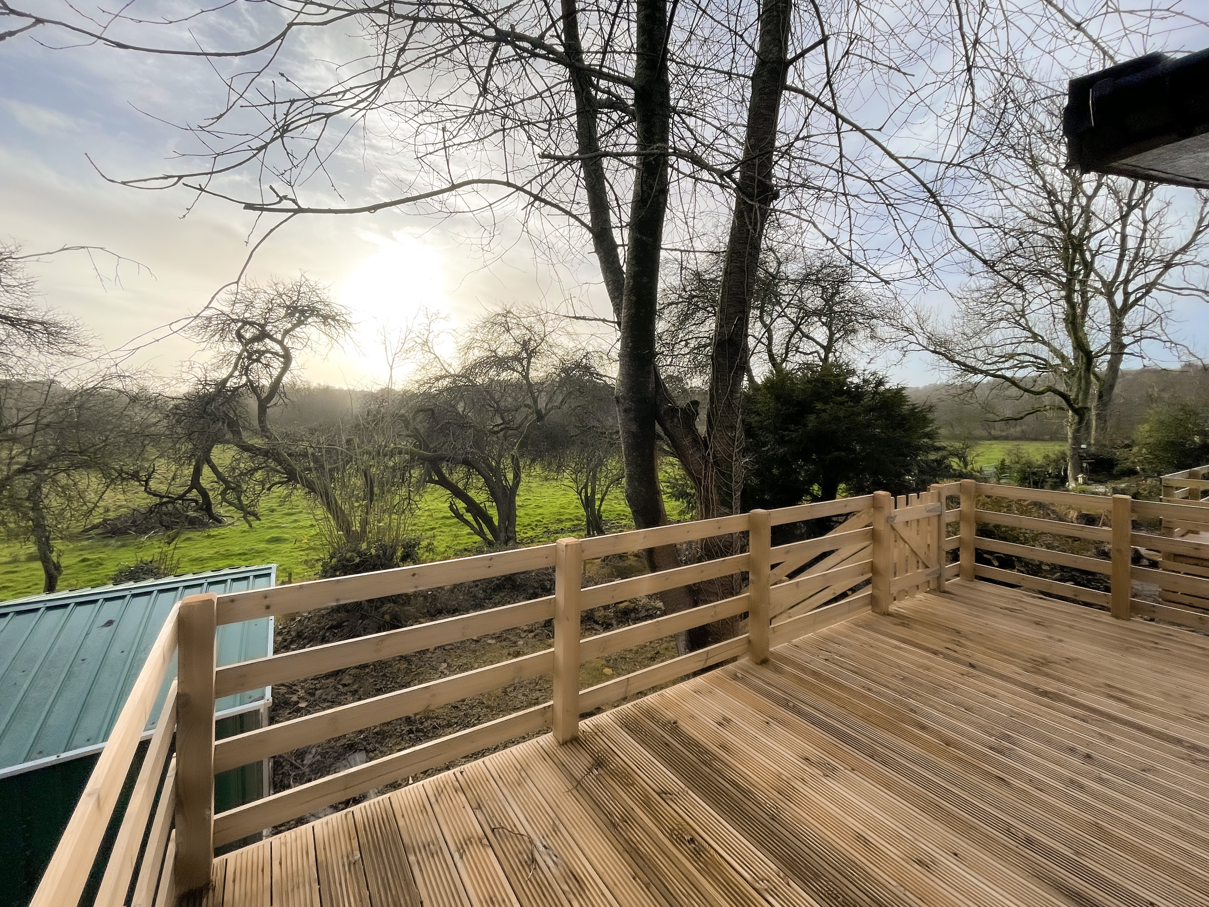 property gallery image 1