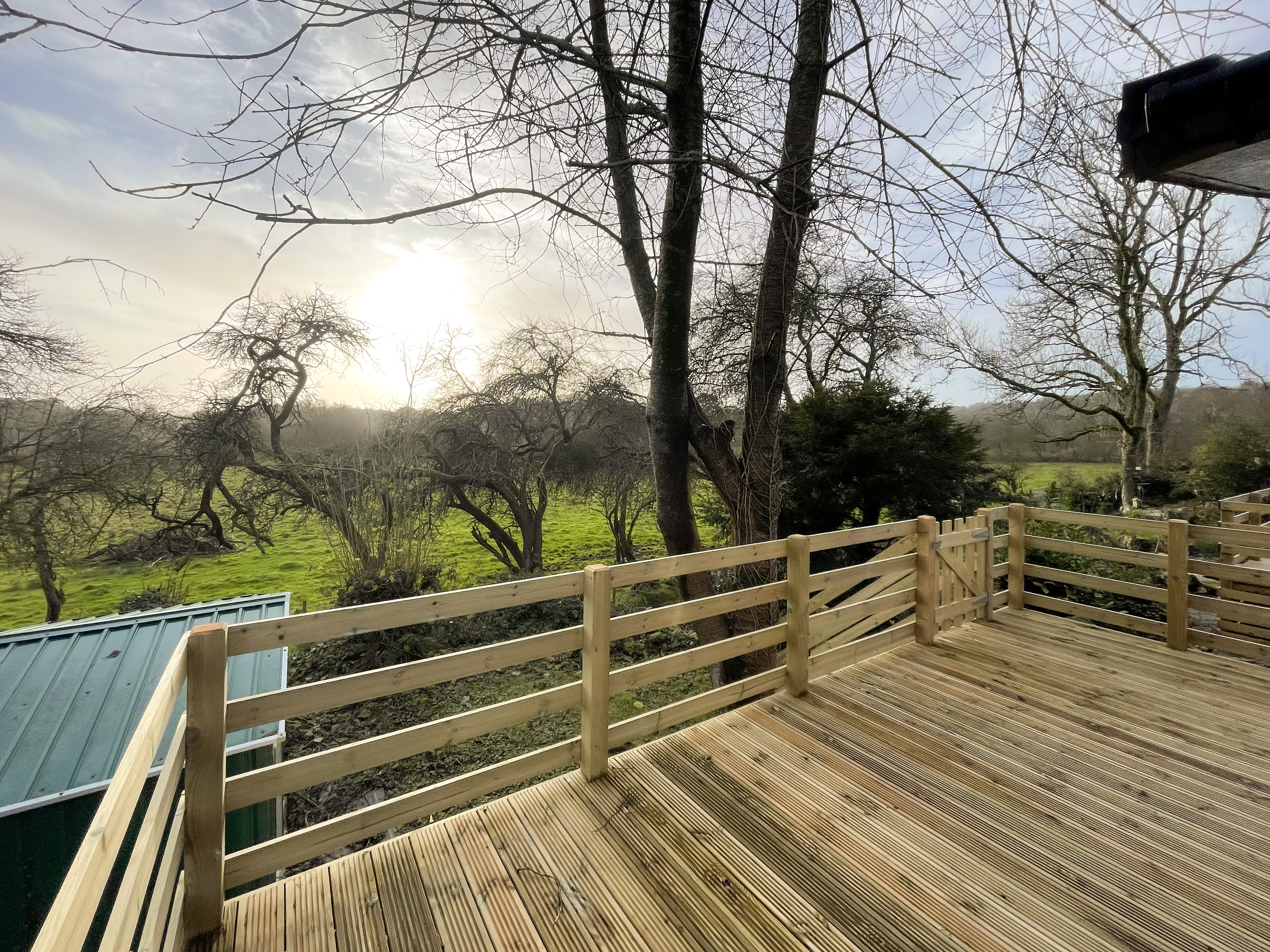 property gallery image 1