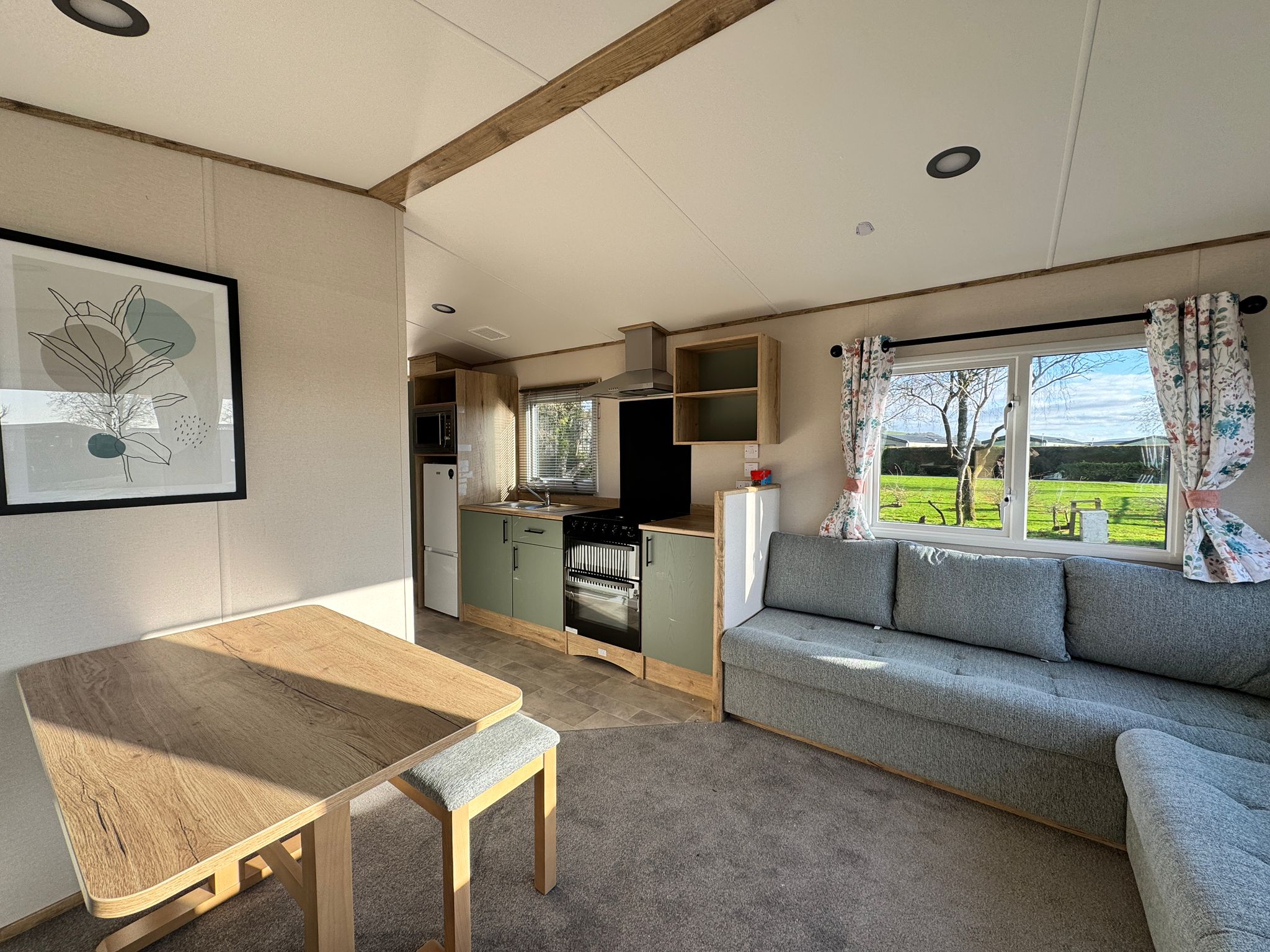 property gallery image 2